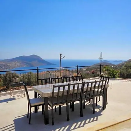 Villa Sleeps 12 Pool Air Con Wifi