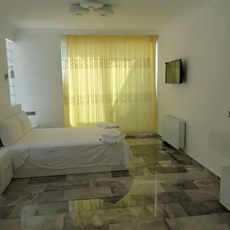 Sleeps 12 Pool Air Con Wifi * Kalkan
